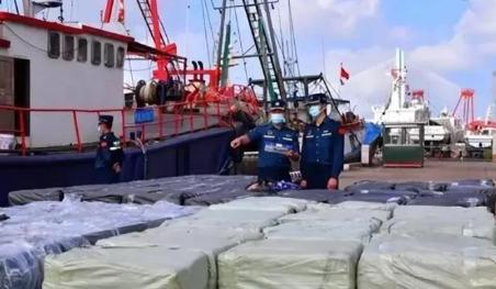 “赤裸裸的内奸！”香港海关发现25吨锑，这是比黄金和稀土更珍贵的资源，我国明令禁