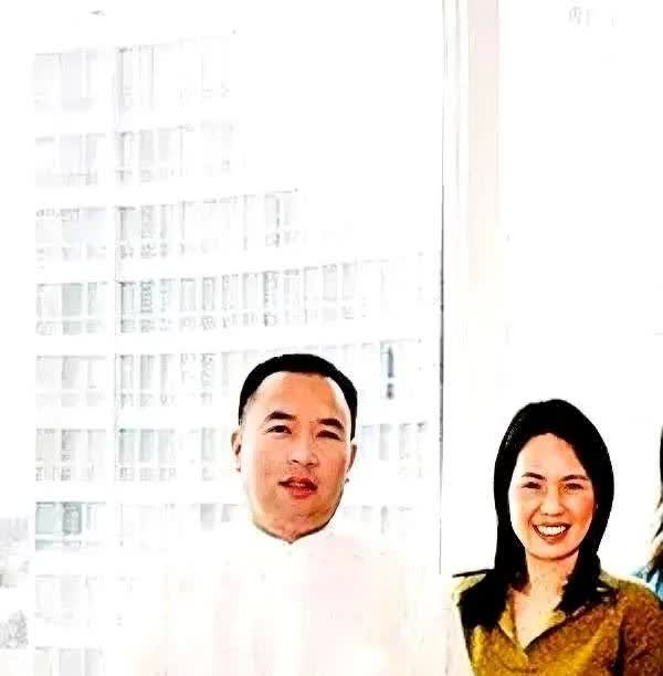 赖昌星坦白一生最爱的三个女人

第一、曾明娜（妻子）

第二、蔡惠娟（情