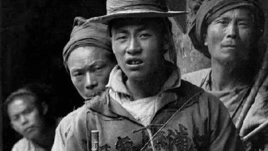 抗联副司令勾结土匪袭击县城，原因竟是受一妓女挑唆，毛主席震怒