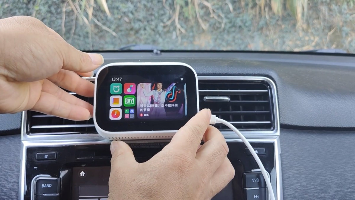 老车没智能中控？小爱音箱魔改上车，182元直接破局！