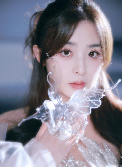 张含韵这绝美的天然穿搭，感觉还是很可以的，nice！