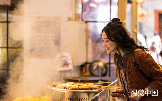 校草让我教绿茶青梅，我把她教成白痴