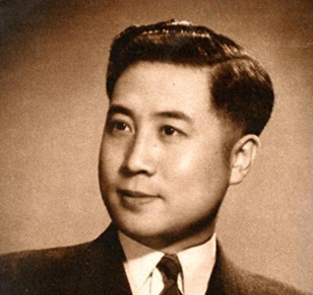 网络曾有个“热梗”：卧底待久了反倒成为了二把手，不费吹灰之力将黑帮组织拿下的。那