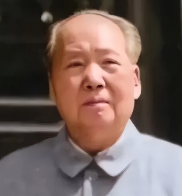 1975年，已经82岁高龄的毛主席突然问身边的人：功德林里，还有国民党战犯吗？“