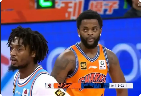 上海今晚98-104不敌新疆，各队前景：
1.山东高速：
最后一轮，球队赢了就稳