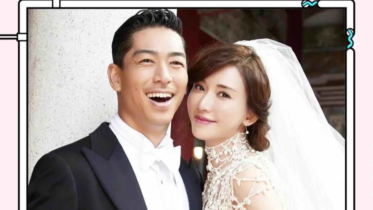 林志玲卢浮宫看展被偶遇，打扮时尚，明星范十足，网友：气质超好