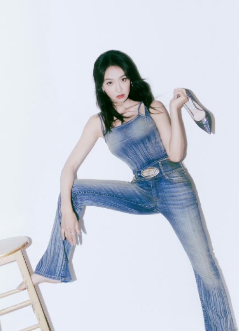 宋茜这一身牛仔穿搭，你觉得如何，超nice的！