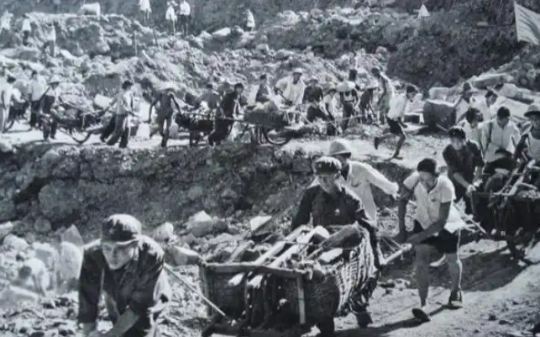 毛泽东时代规划建设的三大世界级宏伟工程，至今仍在源源不断造福亿万百姓，见证伟人精神！