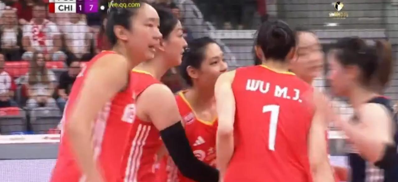 中国女篮败给了日本队，耻辱的一幕又出现了，但这不是哪一个人的失败？也不是公路明教