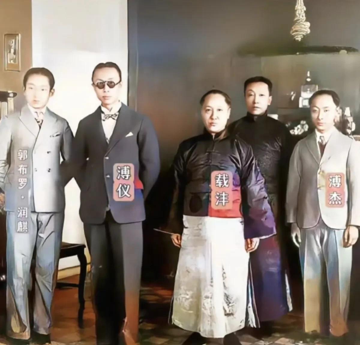 关于溥仪的身高，说法不一，一说174，一说168。



两种截然不同的说法，源