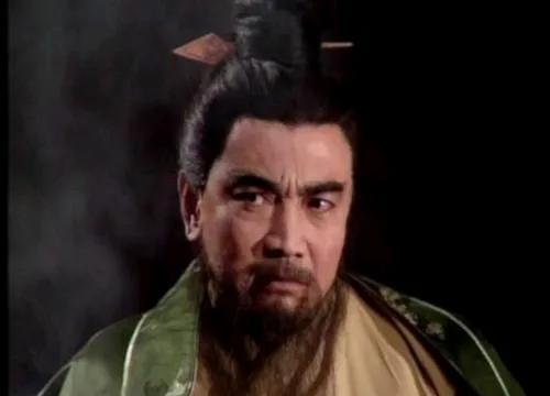 曹操统一河北：袁氏覆灭
在东汉末年的动荡时代，天下大乱，群雄逐鹿，割据纷争，社会