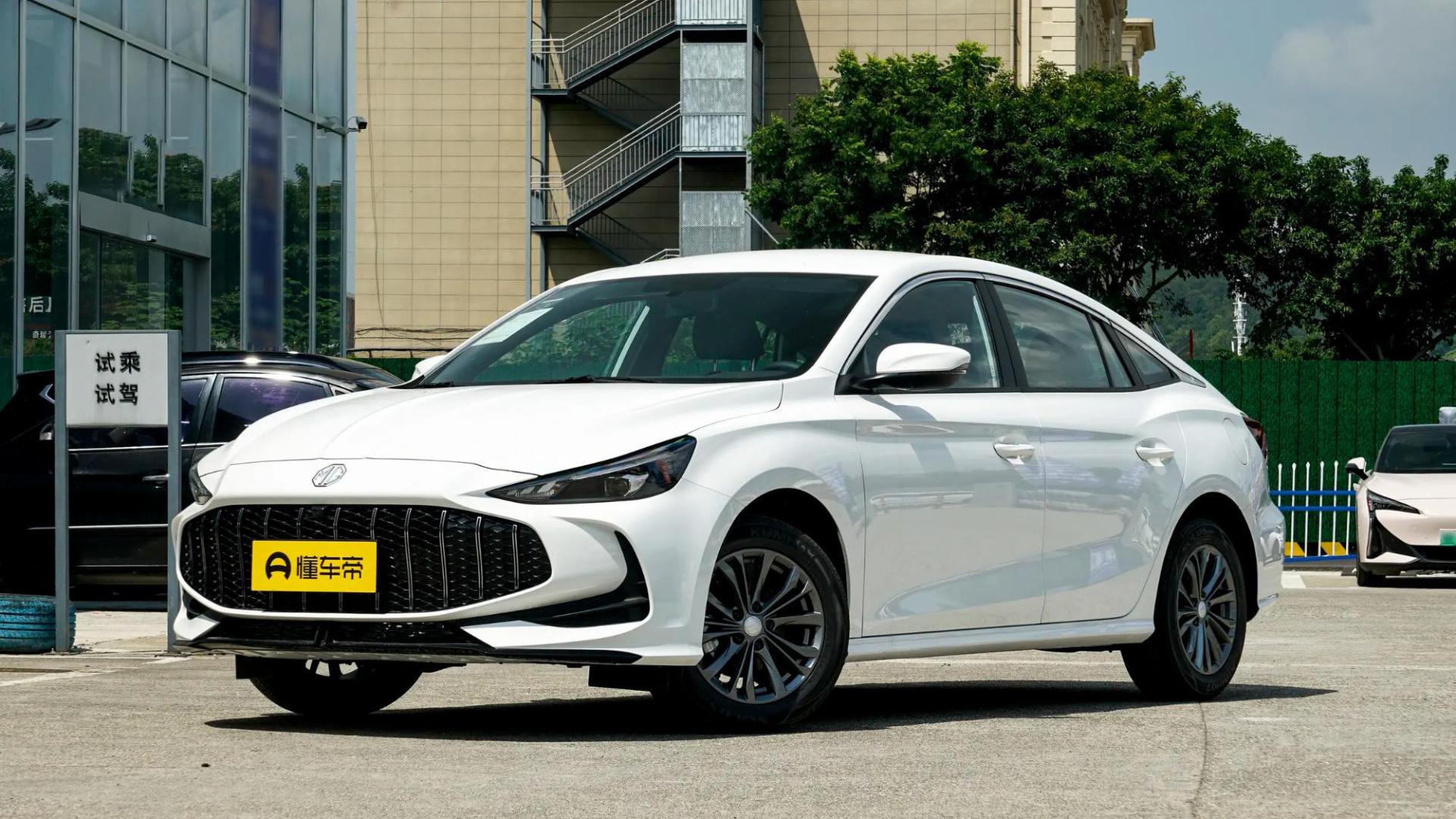 便宜到家了！近期价格最低的10款燃油轿车