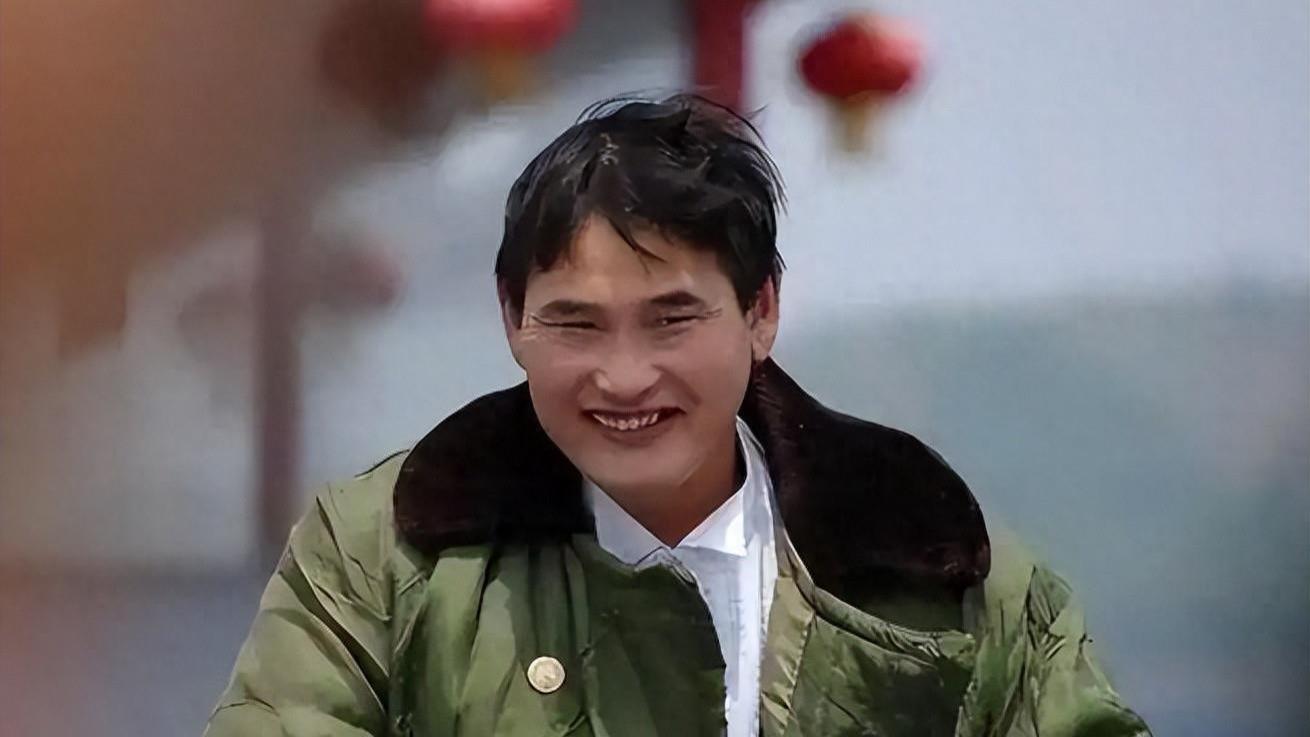 精神疾病、入狱服刑、涉黑犯罪，这几位草根明星的现状让人感慨！