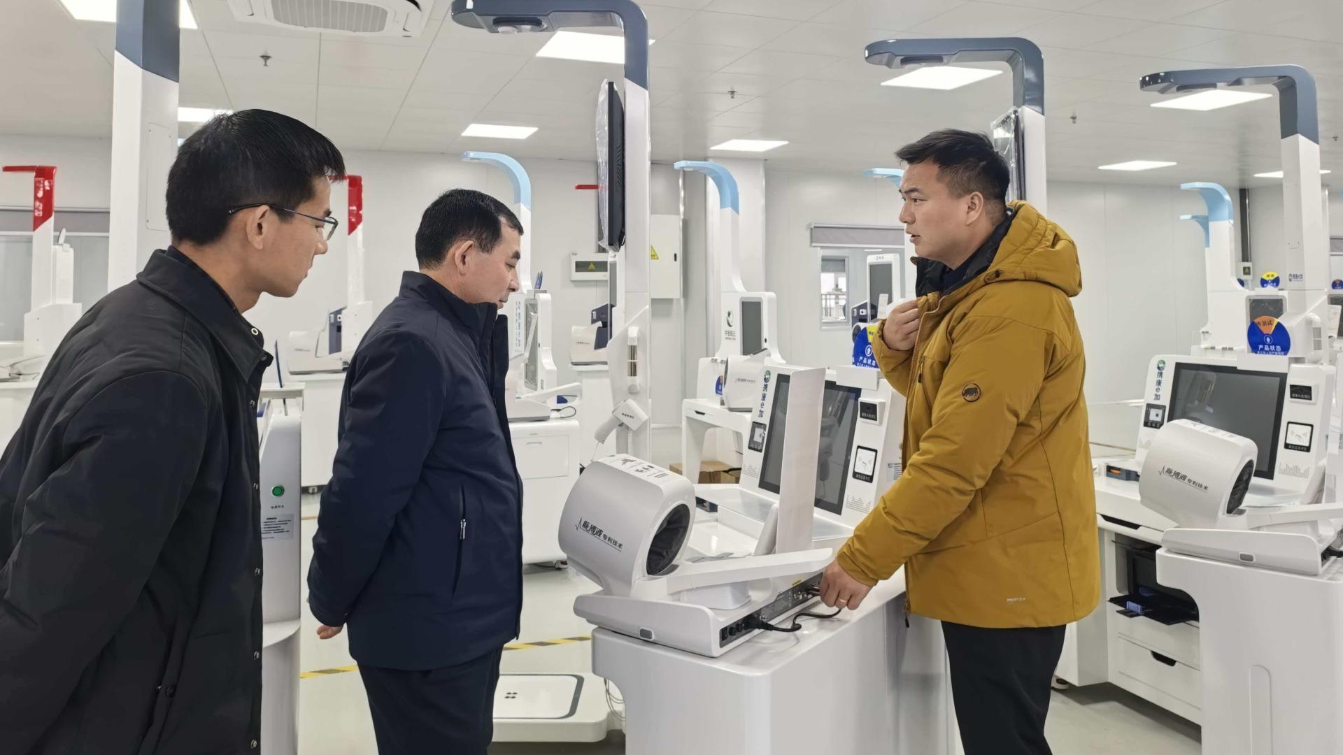 阳新县城管执法局：“双百”走访再深入 精准服务助发展