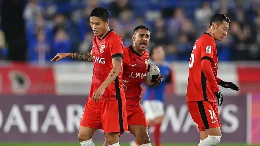 亚冠：上海海港亚冠折戟记：当“水手”遇上漏水战舰，中超豪门为何被“三杀”？
