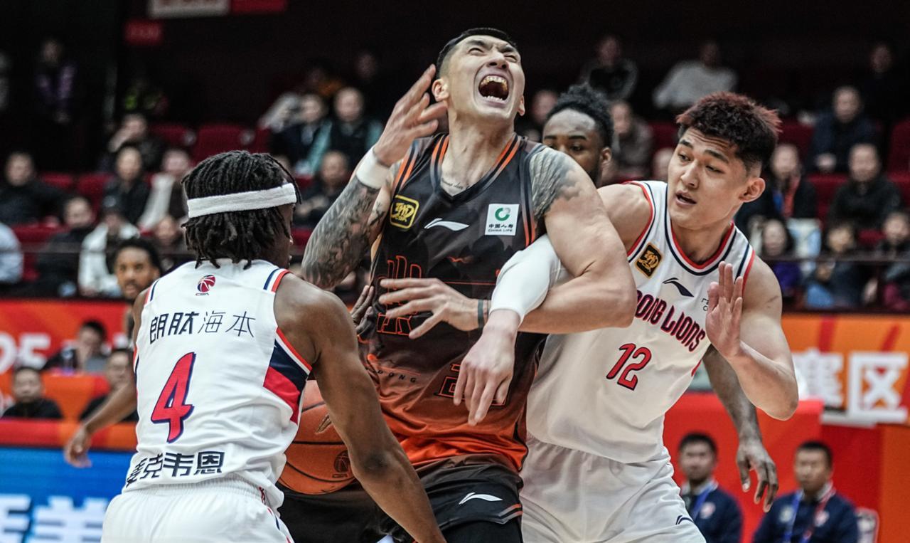 广州队为当家球星发声！他就是入选中国男篮的主力锋线李祥波！自从他登陆CBA联赛之