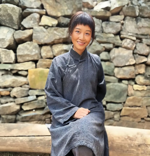 如果我是杨幂，看到女二是蓝盈莹，我就拒演女主

不是跟蓝盈莹关系不好，也不是觉得