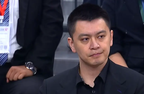 广东队晋级八强！杜锋最应该感谢的却是辽宁队主教练杨鸣，如果没有杨鸣送出的大礼，那