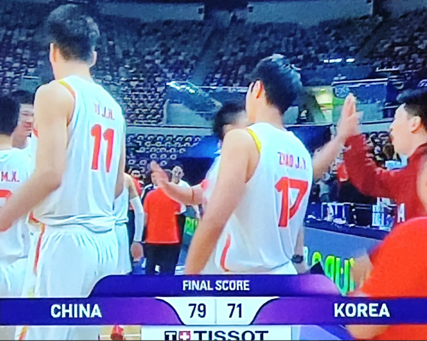 中国男篮战胜韩国队，郭士强长吁一口气，还好有惊无险，先平息一下卜卜跳动的心，参加