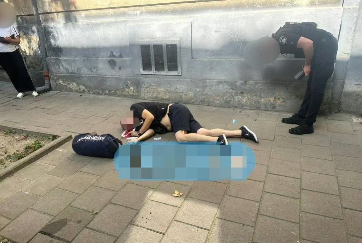 突发：乌克兰前高级政要，泽连斯基批评者帕鲁比在乌克兰城市利沃夫遭遇暗杀！
消息来