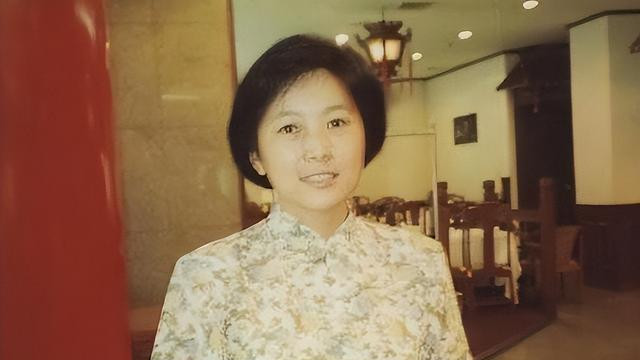 陈道明：娶央视主持人恩爱41年，和妻子互相成就，女儿是他的骄傲