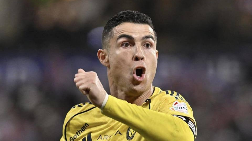 足坛打进最快500球的人是谁？C罗仅排第三，凯恩用时743场完工