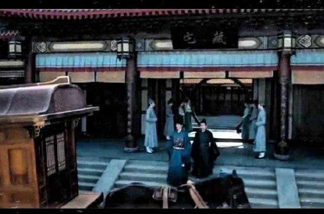 10.《藏海传》。观众别忘了曹公公对陆烟说的“把你哥哥召来”。陆大哥想必已经来到