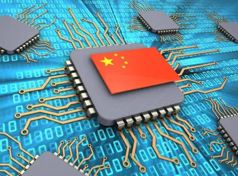 美国犯了两次错，一次是芯片一次是美元！芯片的后遗症现在已经开始了，美元嘛，按理说