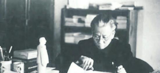 毛主席曾经说过一句话，“三天不学习，赶不上刘少奇”。毛主席在什么样的时代背景下说