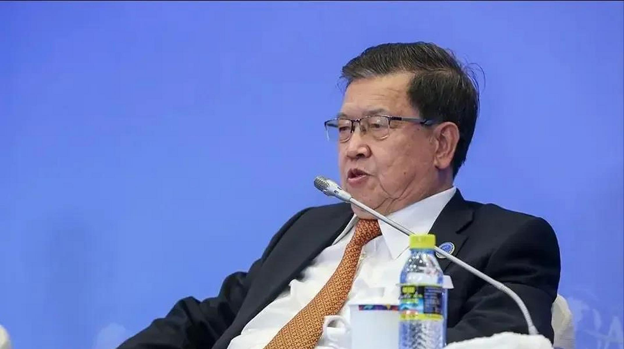 中国入世谈判风云











美国曾狂妄叫嚣中国肉类不够格做美国狗粮！