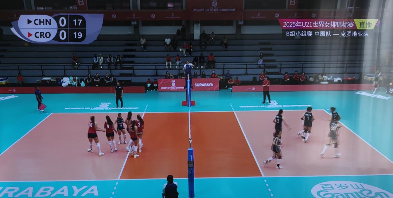 [U21女排世锦赛]小组赛：中国——克罗地亚  实时战况：
        8月