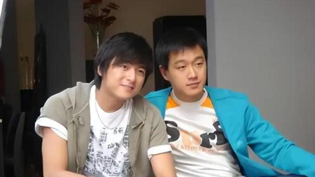 错过汤唯又辜负姜妍，声名狼藉的“妈宝男”，46岁搭档张新成翻红