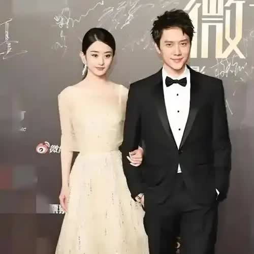 ‌终于知道赵丽颖离婚的原因——也许是因为这样

都知道冯婚前绯闻非常多，一副