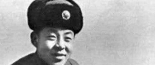 “别管我，有人想要炸桥，快去拦住他。”1967年，刘学保因“护桥”荣立一等功，成