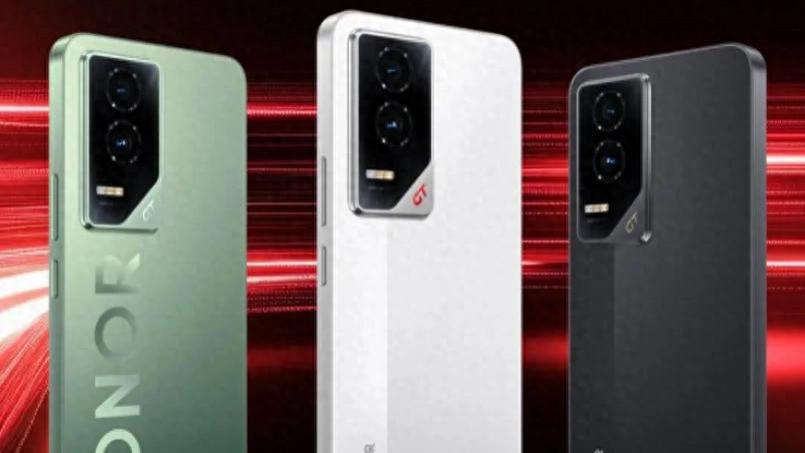 2000元内公认最强手机：保证6年流畅不卡顿