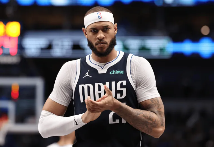 NBA常规赛，独行侠138-133战胜开拓者。
赛后，丹尼尔-加福德接受了记者的