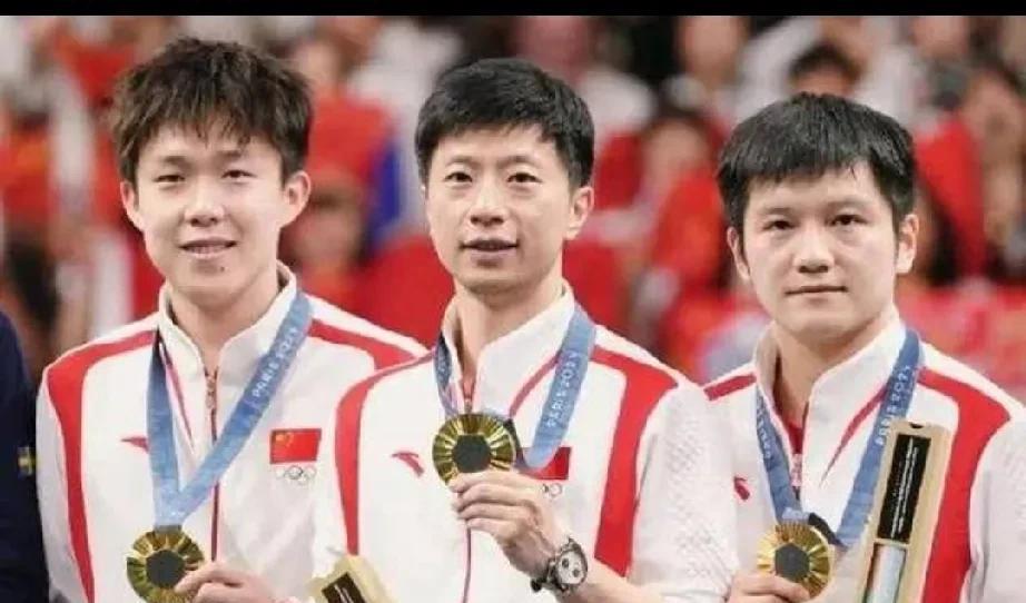 “世界杯”后，业内人士对国乒的梯队建设堪忧！!
业内人士指出，国乒的梯队建设一直
