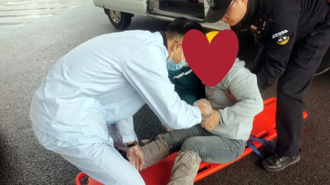 汇川公安的“暖心影集”里，又多了几张大片！