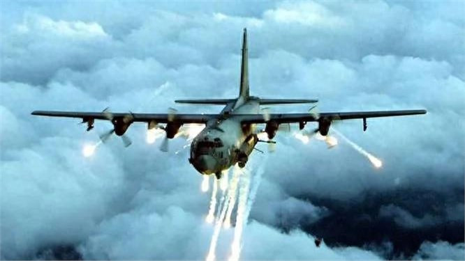 6架B2轰炸机刚落地，卫星直播暴露坐标？他们该如何应对