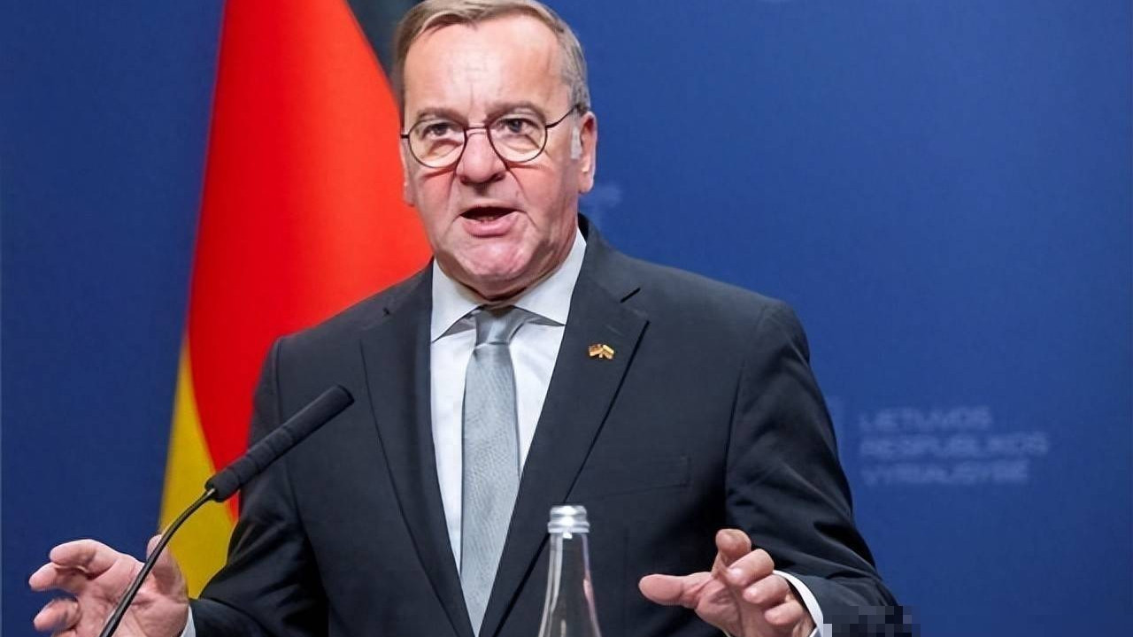 德国防长打破军事克制：欧洲大战若打响，毫不留情杀死俄罗斯士兵