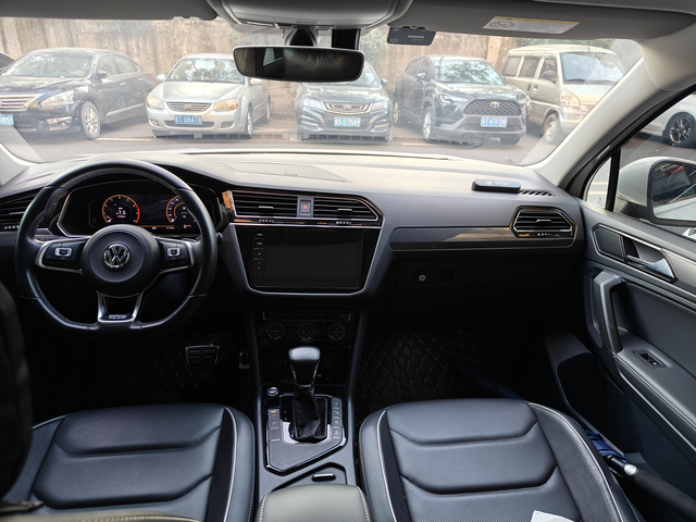 开了五年，有些话不吐不快
聊聊我家这台途观L Rline旗舰版吧，算是家里的老伙