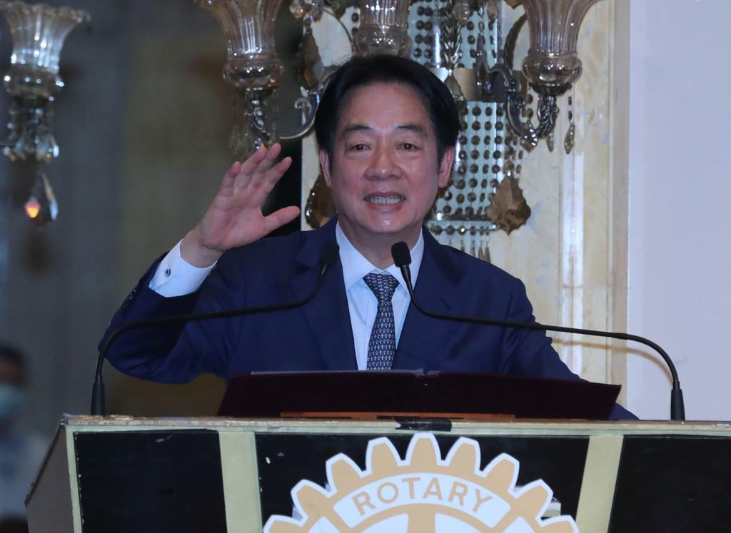 赖清德上任至今，许多言行备受议论！最新民调显示，关于施政满意度，有34.2%表达