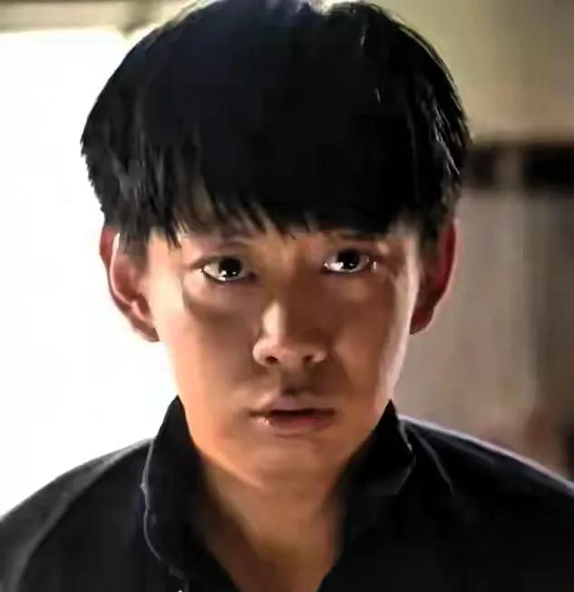 在亲子鉴定未出之前，一切都没定论。江昌义与江德福长得也像，在很多人眼里就是江德福