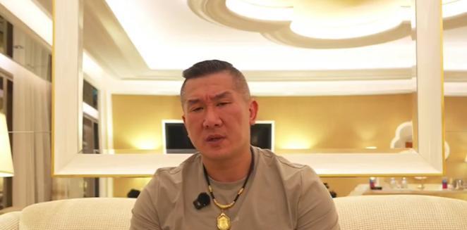 19日，馆长表示不会再来大陆了。
网红“馆长”陈之汉结束九天大陆行，8月20日返