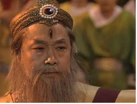 闻仲是唯一能让纣王改过的人，为何选择离开朝歌？他在担心什么？