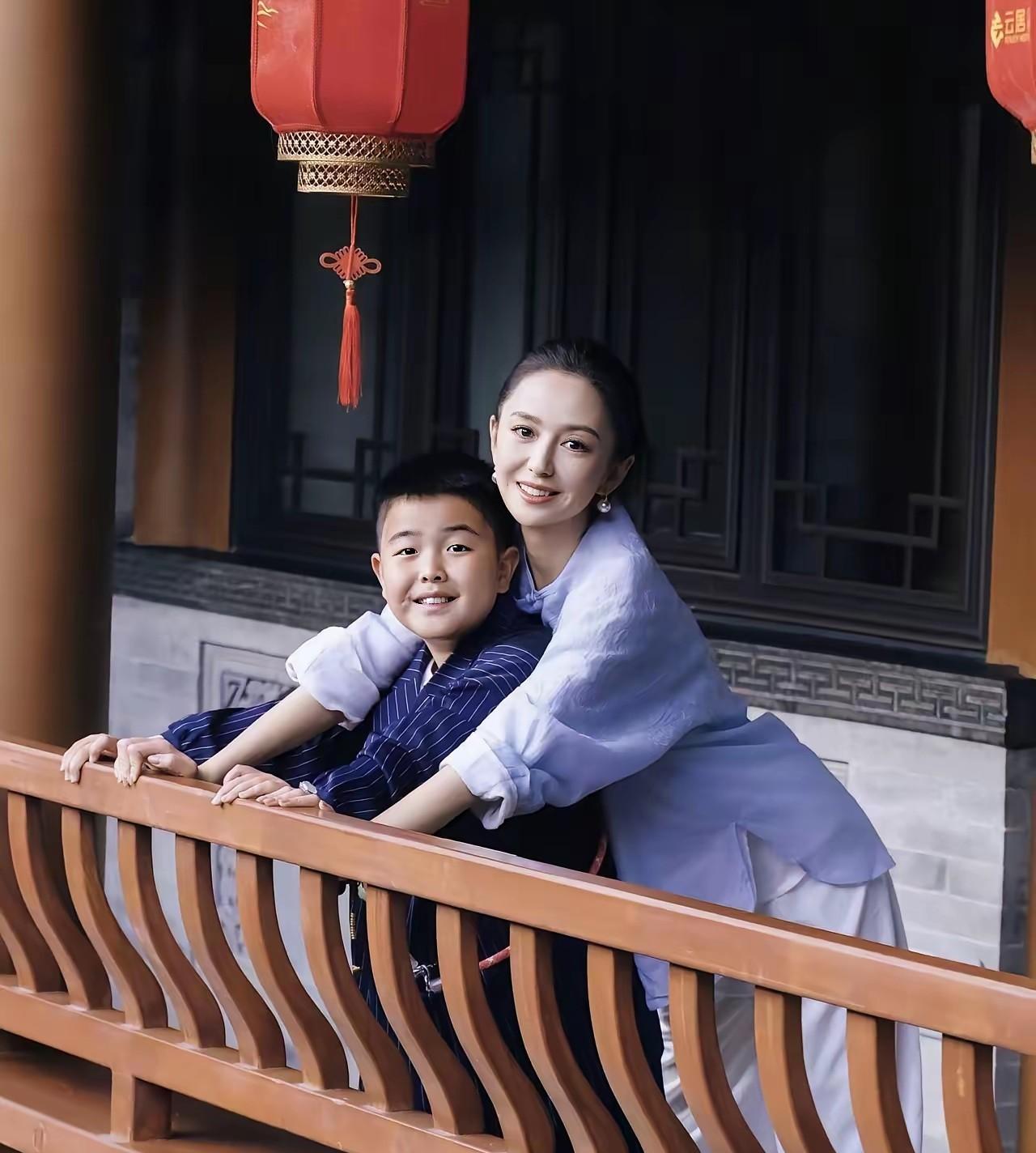 有漂亮老婆、可爱儿子，这样的男人咋会选择离婚？
佟丽娅和陈思诚的分手原因，至今还