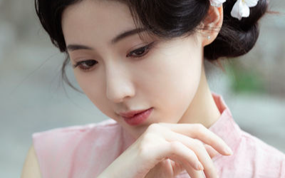 父母假死骗女儿还债，还要把高考成绩置换给弟弟？高考当天我交白卷毁掉弟弟前程！