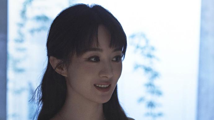 赵丽颖的今日份穿搭，这超nice的感觉！