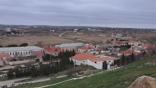 曾经富得流油的小镇，依靠石油天然气致富，如今只剩老年人在此生活