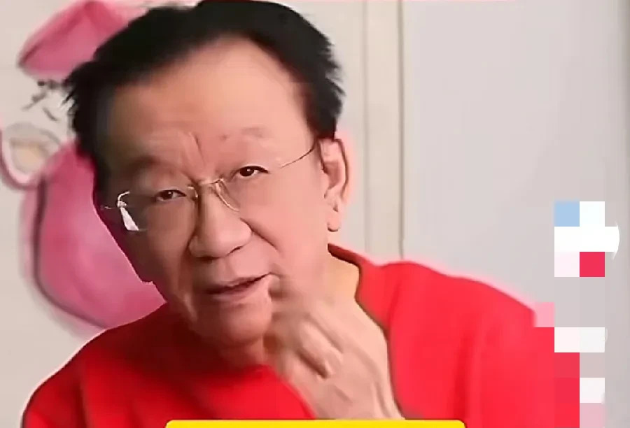 侯耀华杨小五拜师疑云











这事儿闹得沸沸扬扬，跟连续剧似的，大